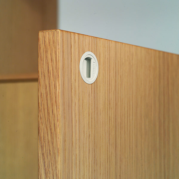 PUSH Retaining catches for wooden doors-1