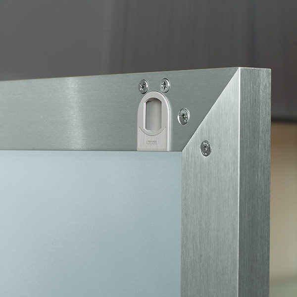 PUSH Retaining catches for aluminium-frame doors-1