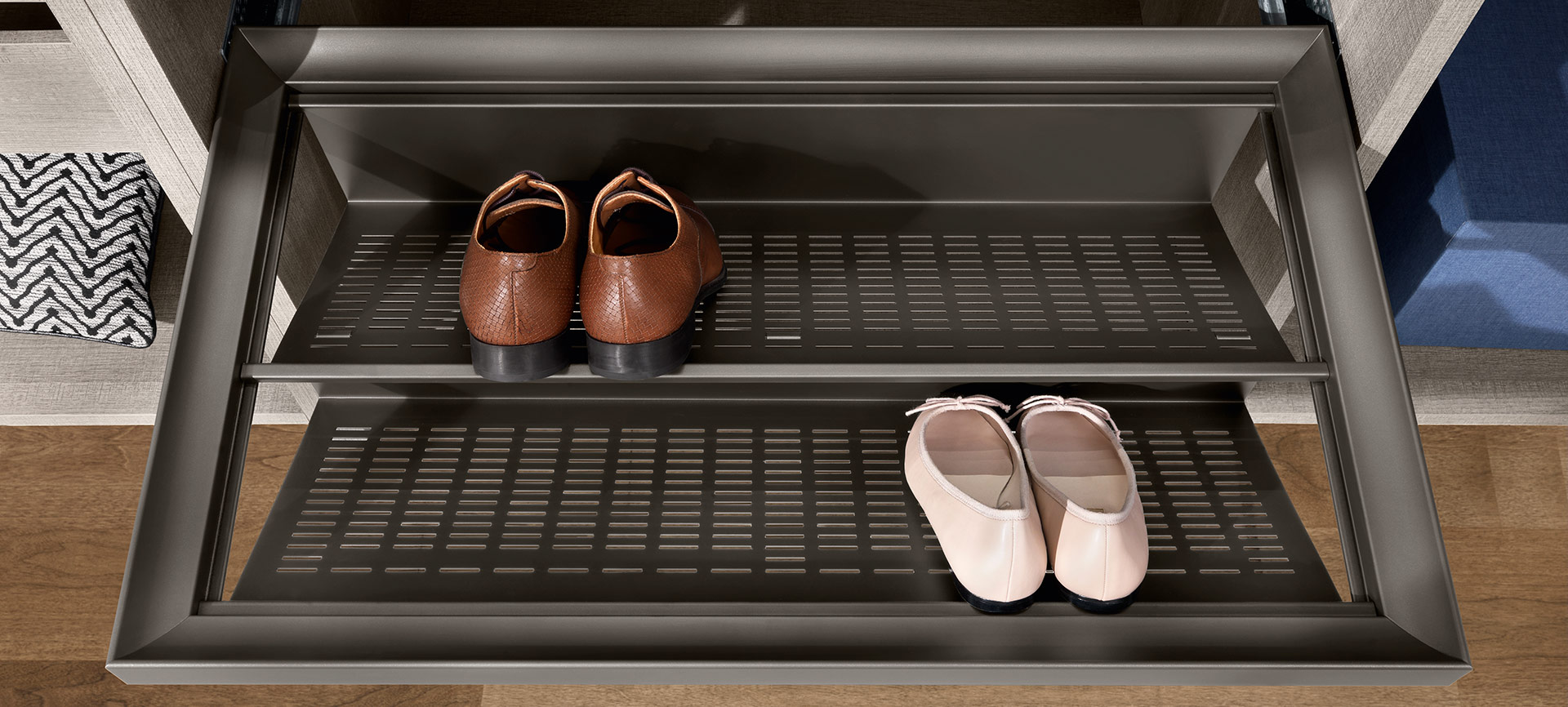 EXCESSORIES - PULL-OUT Metal shoe rack for drawer